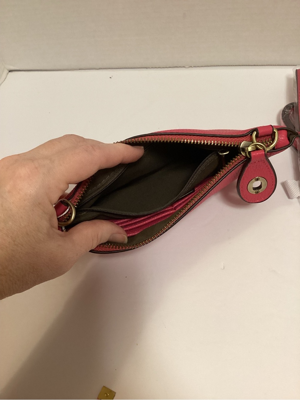 Joy Susan Hot Pink Pebbled Vegan Leather Wristlet/Crossbody Clutch - Picture 6 of 11
